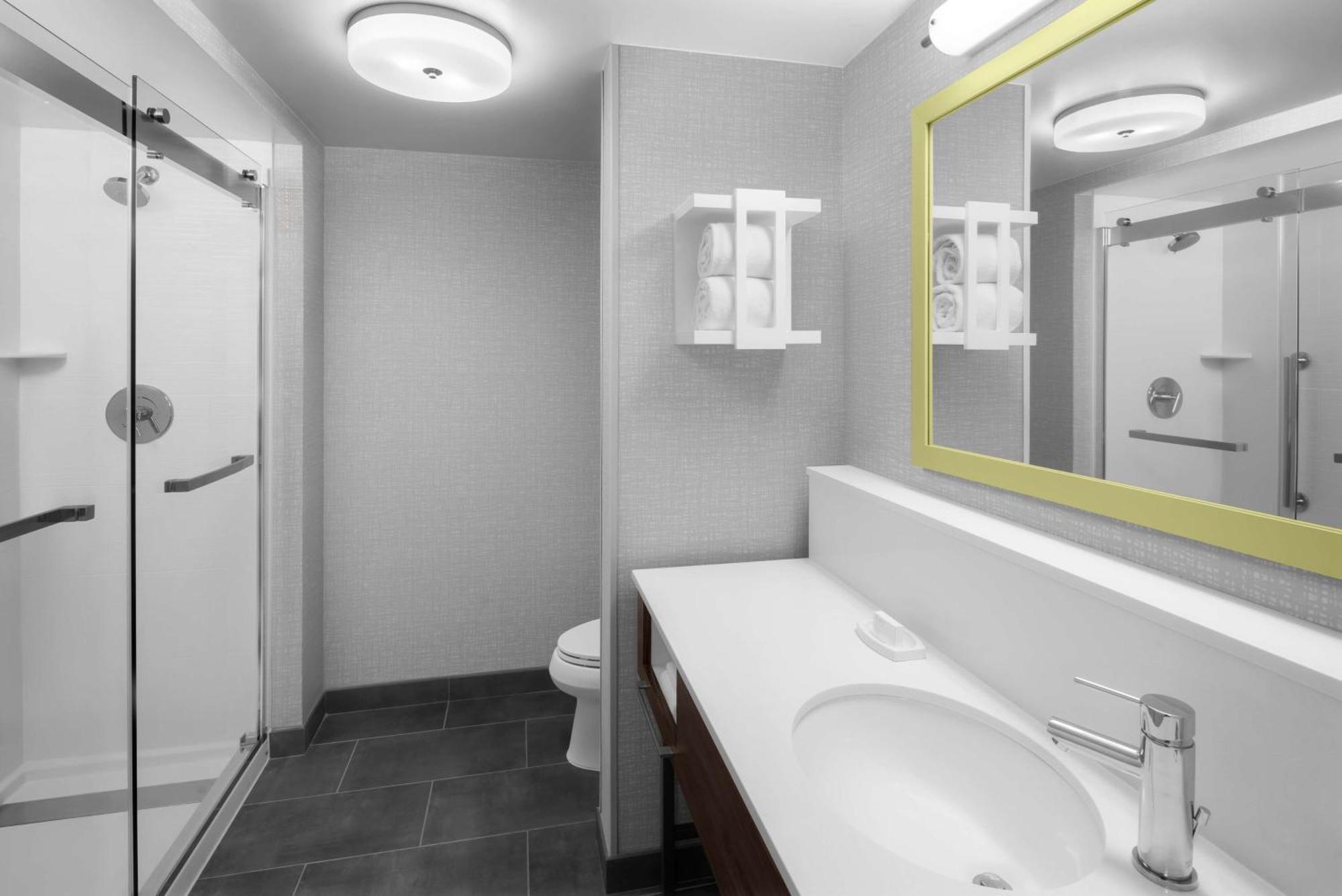 Hampton Inn & Suites Grand Rapids-Airport 28Th St Cascade Exteriör bild
